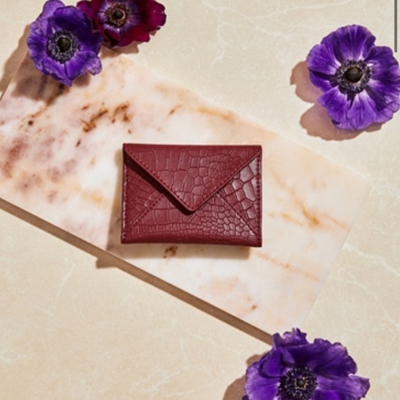 NWOT Rachel Miriam burgundy snakeskin genuine leather card holder - Picture 4 of 14